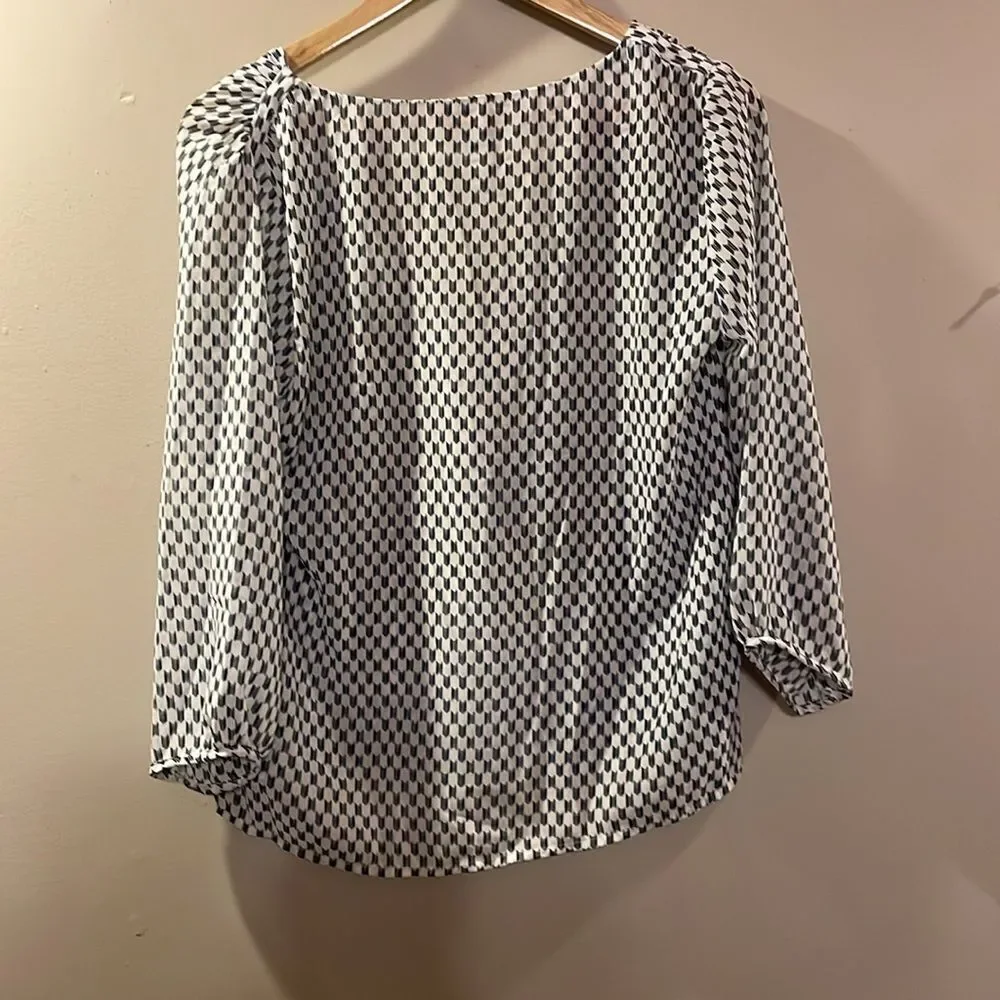 H&M Top  - Picture 5 of 9